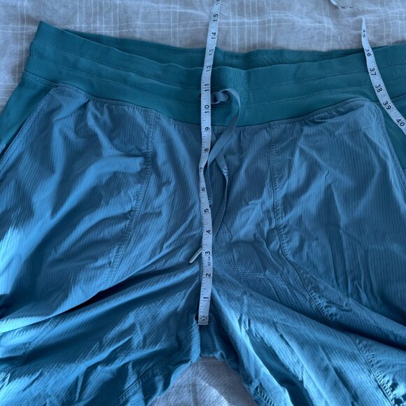 Lululemon Dance Studio Mid-Rise Jogger *Full Length in Crater Blue - Picture 11 of 12